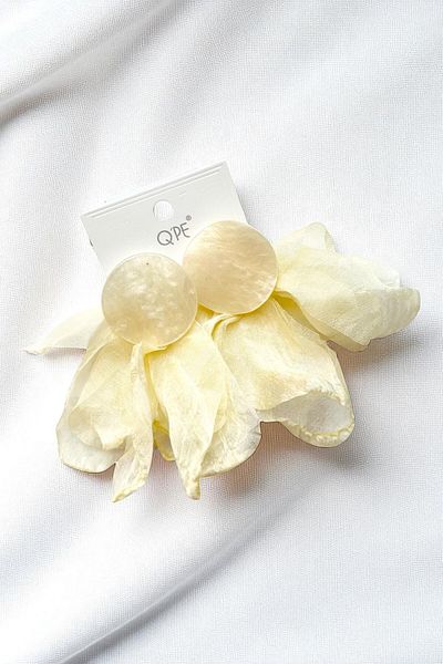 PETEK AKSESUAR Tulle Acrylic Button Earring