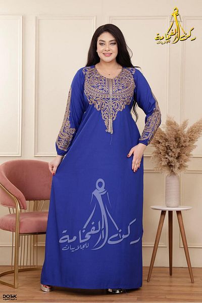 Generies High quality anti-shrink cotton Arab jalabiya with a wonderful design. Anti-shrink cotton with a belt in the middle and elastic on the sleeves.