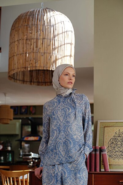 Tuğba Şal Desenli Fular Yakalı Bluz - İndigo