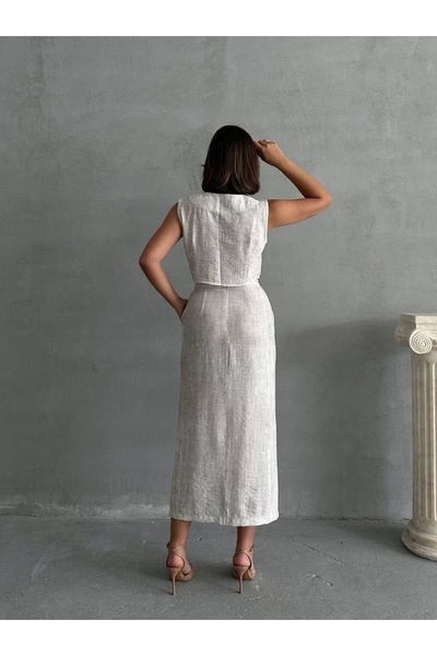 DOWNMOOD Gl00My Sweet Strawberry Patterned Skirt and Vest Set