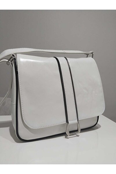 atter GEANT DE FEMEI PIELE VERITĂ (24CM X 23CM)