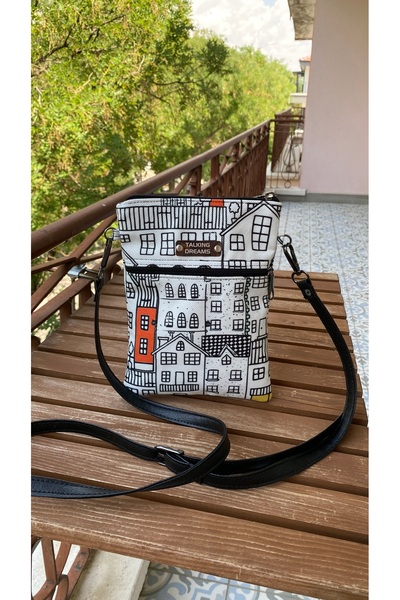 TALKING DREAMS Black and White House Pattern Oversized Phone Bag
