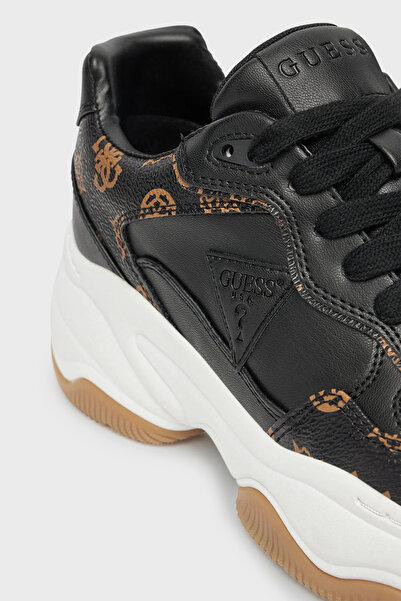 Guess Happy3 4g Logo Thick Sole Sneaker Shoes Flthpyfal12 Shoes Flthpy Fal12 Blkbr