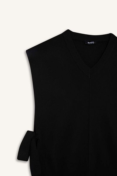 DeFacto V-Neck Side Tie Knitwear Sweater F1100Ax25Au