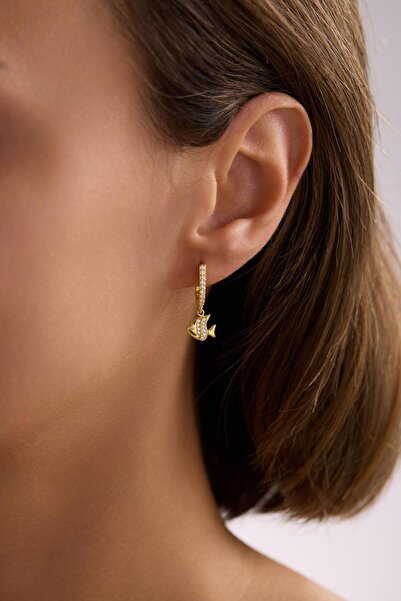 Nereze 925 Ayar Gümüş Gold Kaplama Sallantılı U Model Balık Küpe