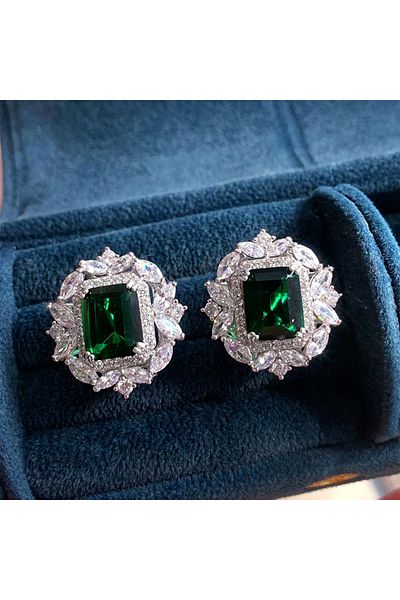 Choice E2552 Huitan Luxury Lady Delicate Ear Stud Bright Green Zirconia Earrings Accessories for Anniversar