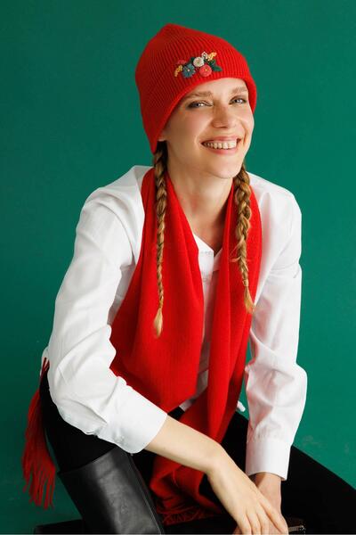 Desen Triko Women's Rococo Embroidery Embroidered Wool Beret Coral