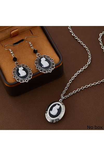 Choice Set Vintage Gothic White Embossed Cat Pendant Earring Necklace Witch Punk Creative Personality Jewel