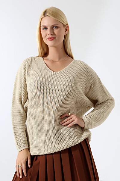 Marvine Women's Oversize V-Neck Knitwear Sweater