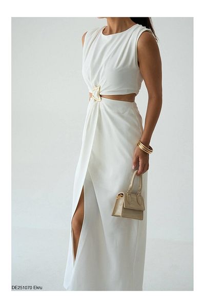 Coral Side Window Buckle Dress Ecru