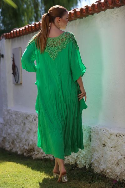 Chiccy Rochie casual țesută, verde italiană, cu decolteu barcă, mâneci 3/4, căptușită, cu volan, 130 66
