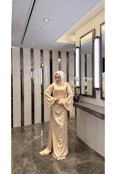 moda zeynaa YANDAN KUYRUKLU ZEYNA TESETTÜR ABİYE