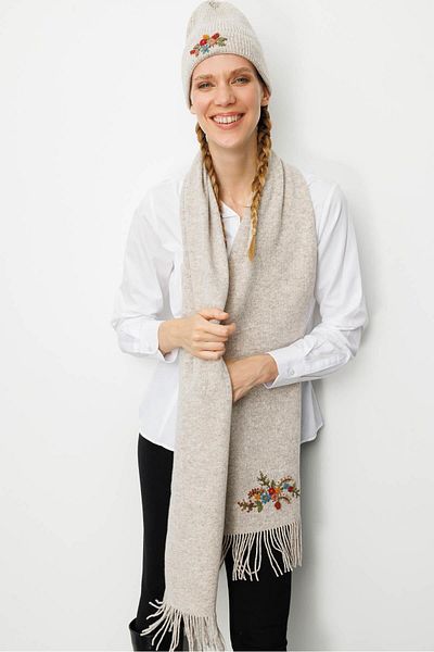 Desen Triko Women's Single Side Rococo Embroidery Embroidered Wool Kaşkol V.Beige