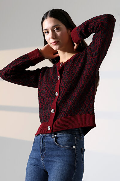 ALCHON Round Neck Long Sleeve Buttoned Diamond Jacquard Patterned Furry Soft Textured Knitwear Cardigan