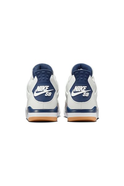 Nike SB x Air Jordan 4 Retro “White / Navy”
