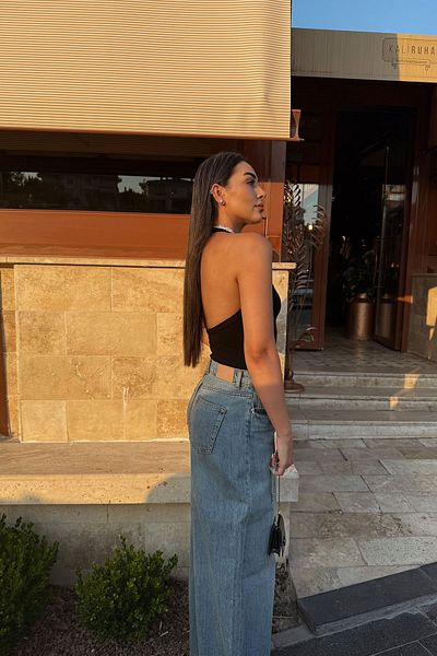 Özge Özgenç Μπλούζα με κοίλο λαιμό και χαμηλή πλάτη