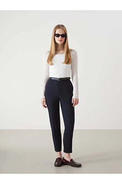 LC Waikiki LCW Vision Lacivert Beli Kemerli Havuç Kesim Kadın Pantolon