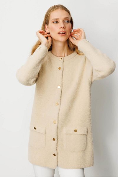 Desen Triko Women's Crew Neck Metal Button Araboy Aphrodite Knitwear Jacket Beige