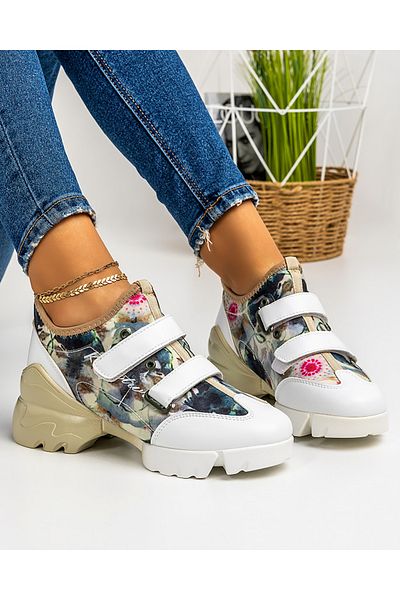 starlike Women's beige sports shoes A136