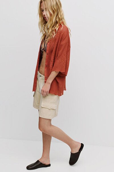 Pull & Bear Ajurlu Nakışlı Gömlek