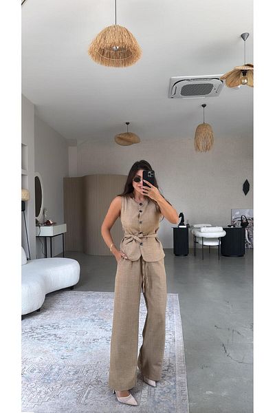 Buket Teke Camel Buttoned Vest Suit