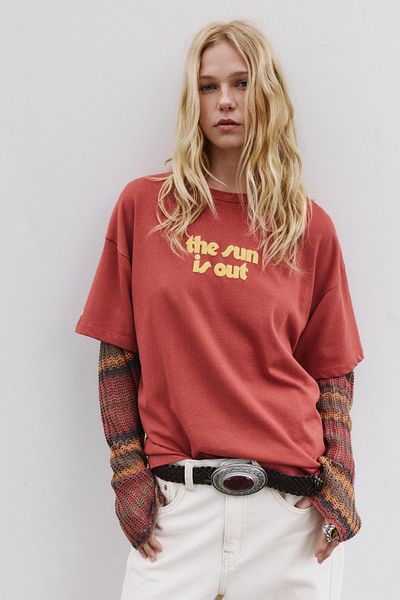 Pull & Bear Red slogan T-shirt