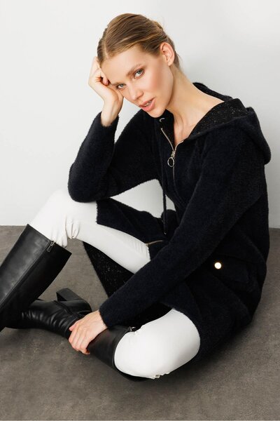 Desen Triko Women's Hooded Pocket Metal Button Aphrodite Knitwear Coat Black