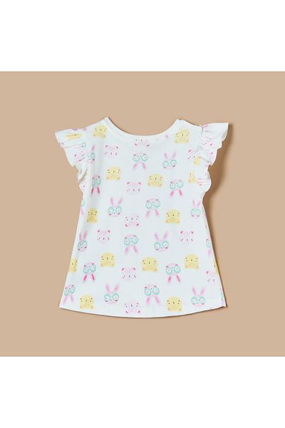 Juniors All-Over Print T-shirt with Ruffle Sleeves and Button Closure
