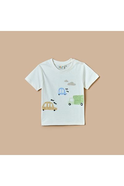 Juniors Car Print T-shirt with Short Sleeves and Crew Neck