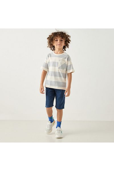 Juniors Striped T-shirt with Front Pocket
