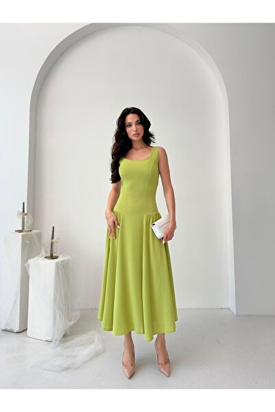 Serica Moda Yeşil Kare Yaka Gipeli Midi Elbise
