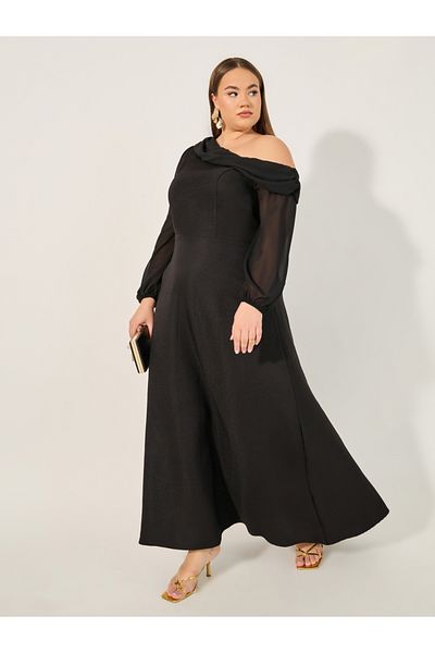 Styli Plus Size Asymmetric Neckline Balloon Sleeve A-Line Maxi Dress