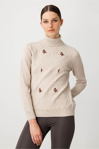 Desen Triko Women's Full Turtleneck Front Diamond Embroidered Sweater Beige