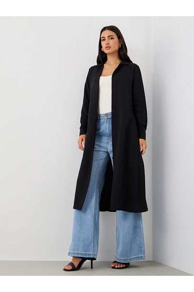 Styli Solid Regular Fit Spread Collar Shirt Kimono
