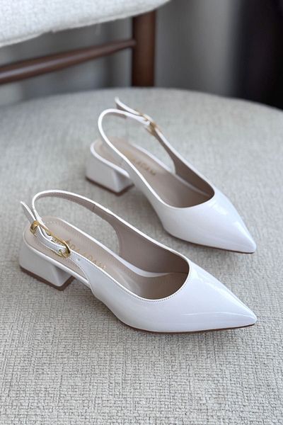 GOFFSHOES Women's Mely Buckle Short Heeled Shoes - White-Patentate