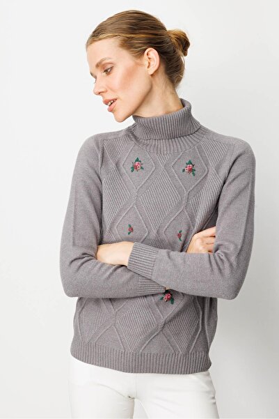 Desen Triko Women's Full Turtleneck Front Diamond Embroidery Embroidered Sweater Smoked