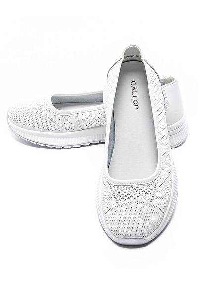 Galop Women's Ballerinas K98821 White
