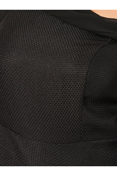 Styli Plus Size Asymmetric Neckline Balloon Sleeve A-Line Maxi Dress