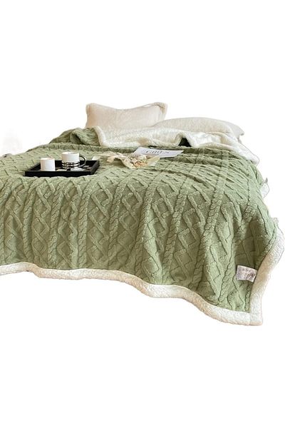Türkiye Flannel Simple Double Layer Quilted Quilt, Winter Bed Sheet Quilt, Composite Leisure Blanket Warm