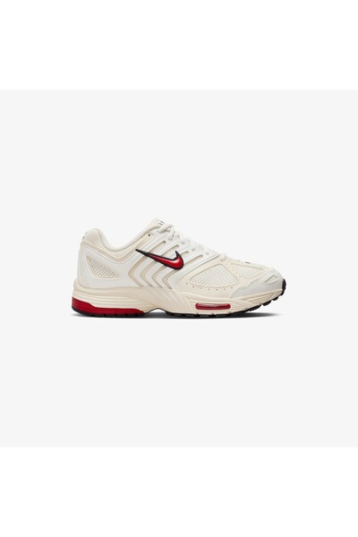 Nike حذاء رياضي أبيض للنساء من Air Pegasus 2005