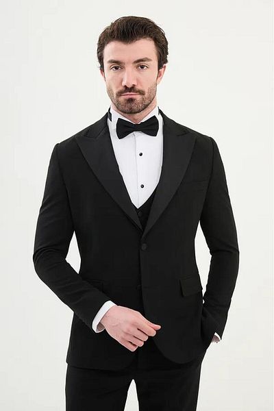 Mcr Pointed Collar Suit 45377