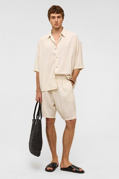 VAMOSCLO Oversize Striped Linen Shorts White