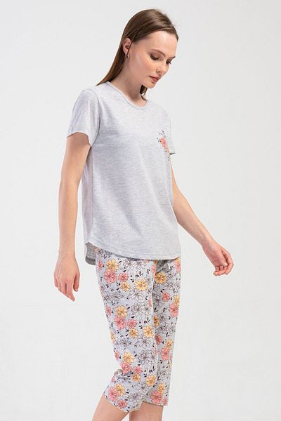 VİENETTA Women's Short Sleeve Capri Pajama Set, 409060