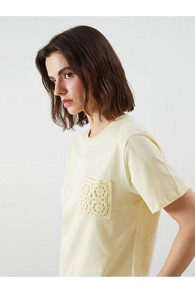 LC Waikiki Sari Crew Neck Lace Pocket Women's T-Shirt