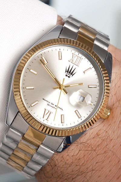 WATCHOFROYAL Mariner Lux Silver Gold Steel Wrist Watch
