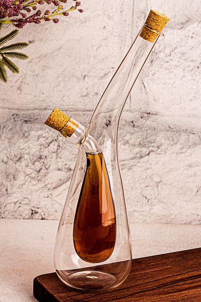 Snippy Zeyra - Decorative Borosilicate Glass Oil Bottle Vinegar Bottle 380 ml