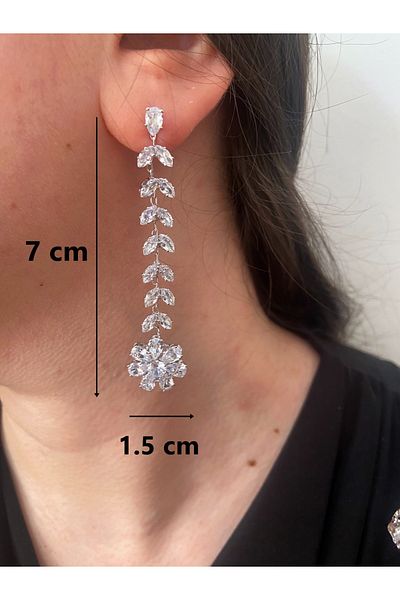 ER TAKI Stoned Silver Color Long Dangle Stylish Flower Party Engagement Henna Wedding Wedding Evening Dress Earrings