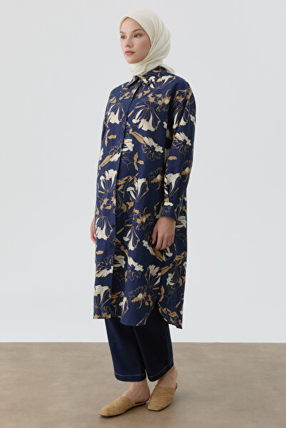Tuğba Çiçek Desenli Kemerli Tunik - Lacivert