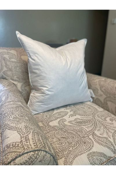 Lartsa Luxury Feather Pillow 50 x 50 cm Modern Decor for Sofa and Quilt High Quality and Firmness, Cotton Feather Pillow
