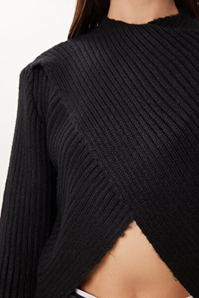 Happiness İstanbul Pulover de damă negru cu detalii încrucișate DP00269